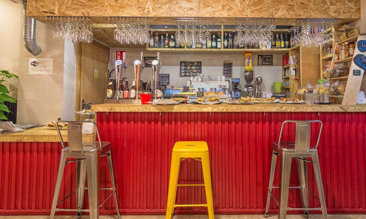 Egunon Bilbao Hostel Kültér fotó