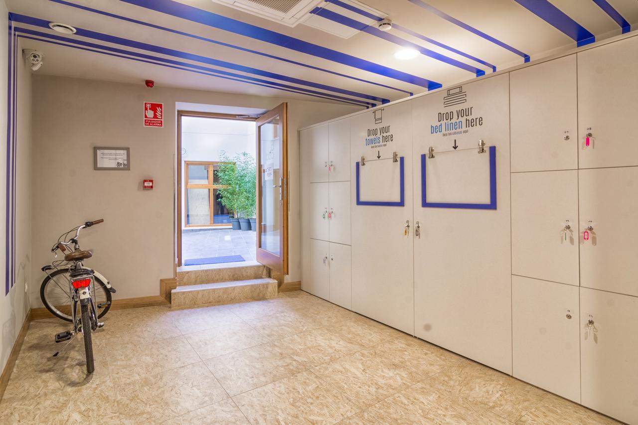 Egunon Bilbao Hostel Kültér fotó