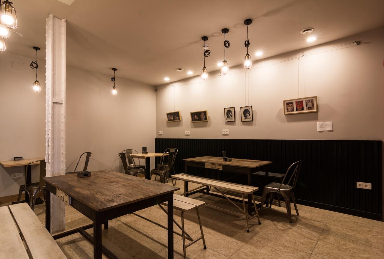 Egunon Bilbao Hostel Kültér fotó