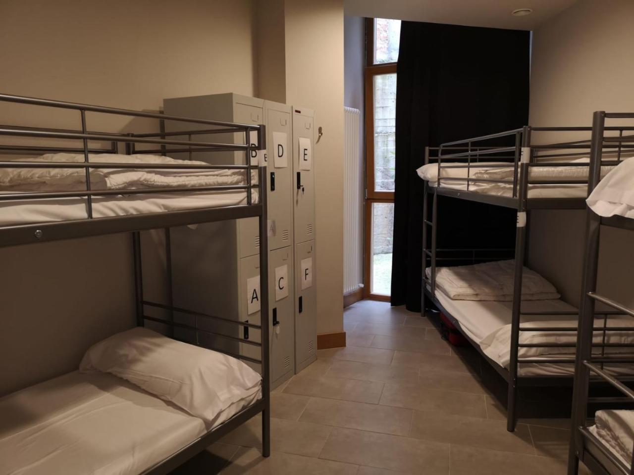 Egunon Bilbao Hostel Kültér fotó